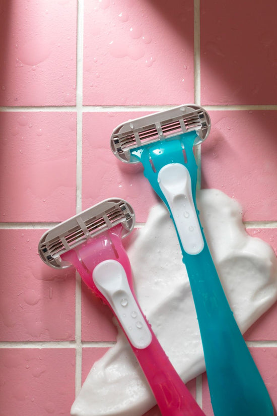 Men’s vs. Women’s Razors: What’s the Real Difference?
